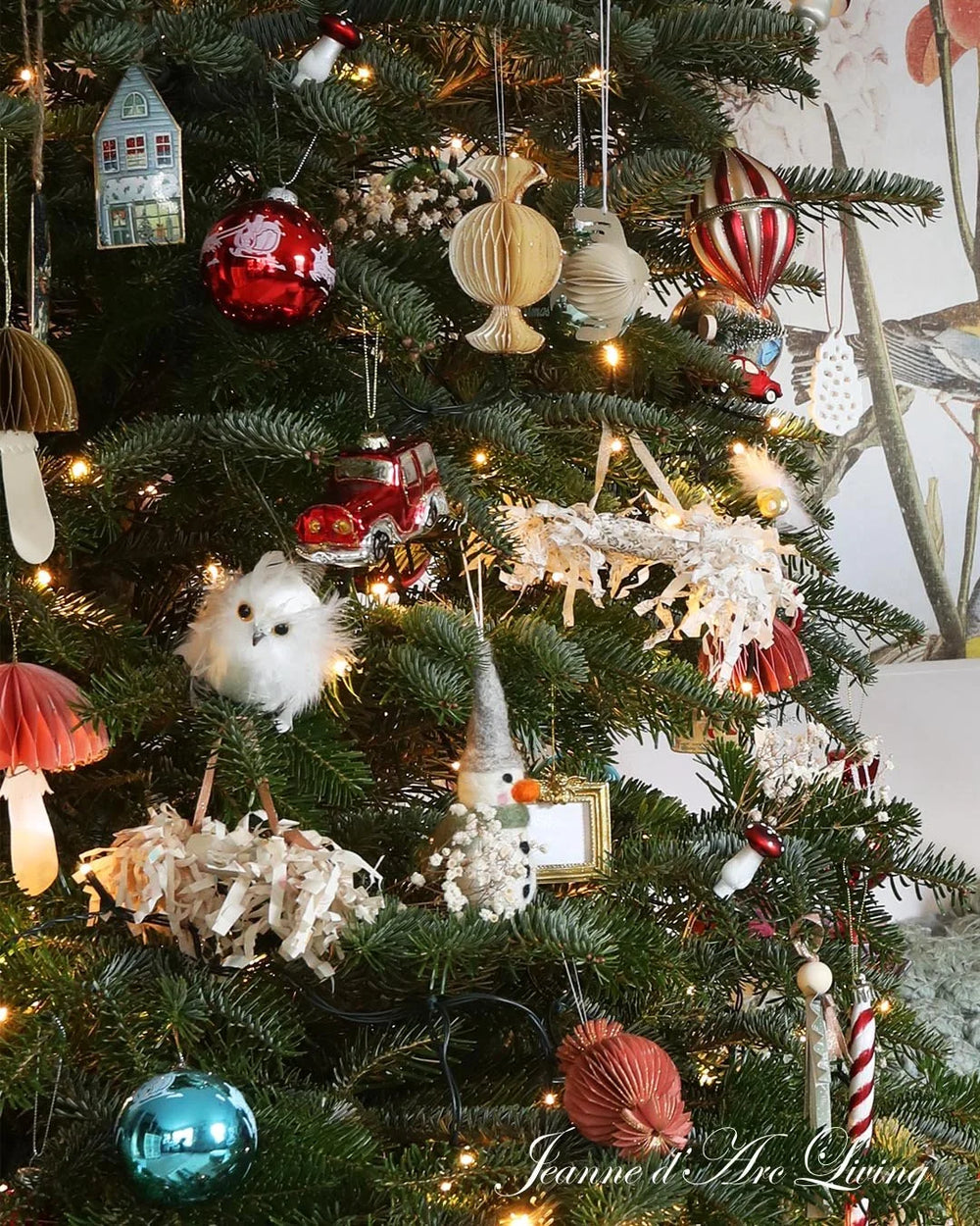 NEW! Jeanne d'Arc Living Magazine -A Sprinkle of Christmas Magic 2025 FREE SHIPPING* - Rustic Farmhouse Charm