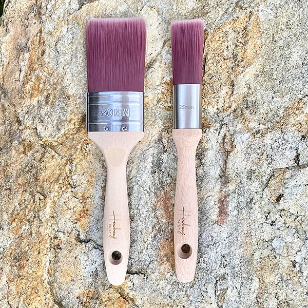 Oval Straight Cut Brush 25mm by Hewbury Paint® - Rustic Farmhouse Charm