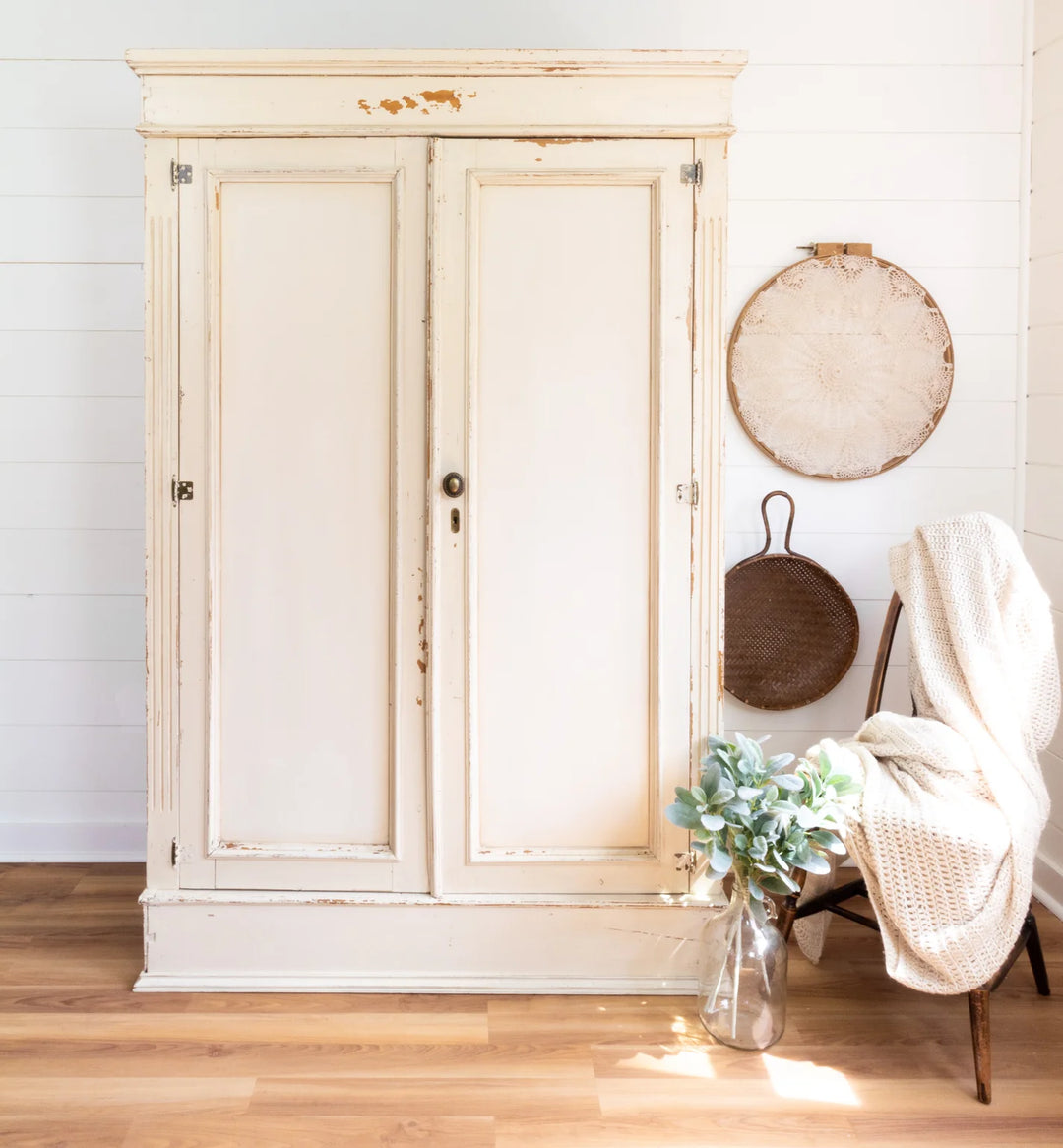 Homestead House Milk Paint - COMBED WOOL - Rustic Farmhouse Charm