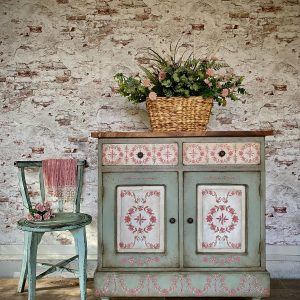 Redesign Transfer - FLOWER GARLAND by Annie Sloan (60.96cm x 88.9cm) - Rustic Farmhouse Charm