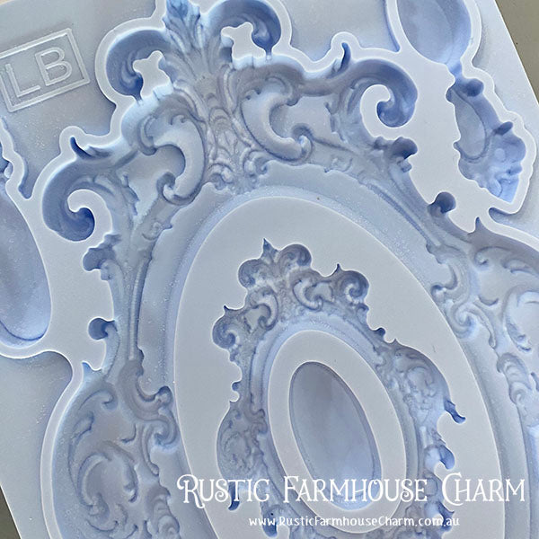 LaBlanche Mould - FRAMES & PENDANTS (12.7 cm x 20.3 cm) - Rustic Farmhouse Charm