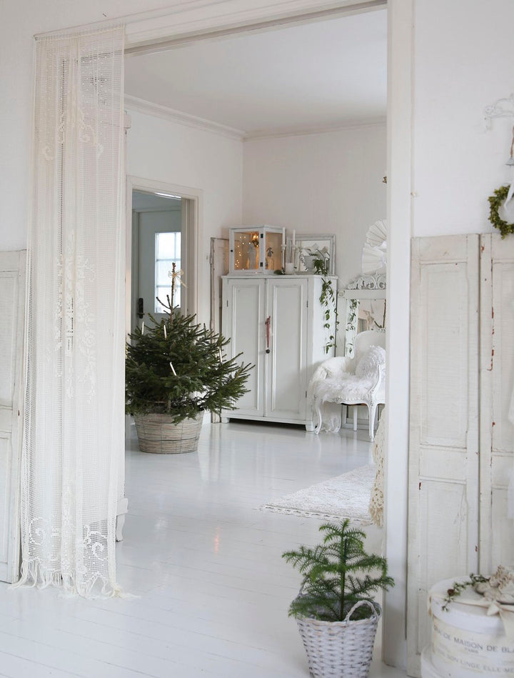 NEW! Jeanne d'Arc Living Magazine - Home for Christmas 2023 - Rustic Farmhouse Charm