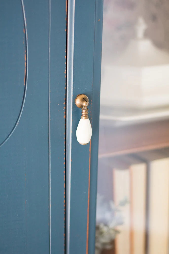 Homestead House Milk Paint - HOMESTEAD BLUE - Rustic Farmhouse Charm