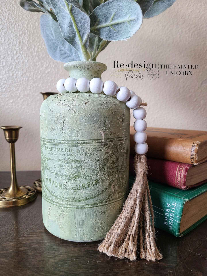 Redesign H20 Transfer - JUST LABELS (2 sheets, each 21.59cm x 27.94cm) - Rustic Farmhouse Charm