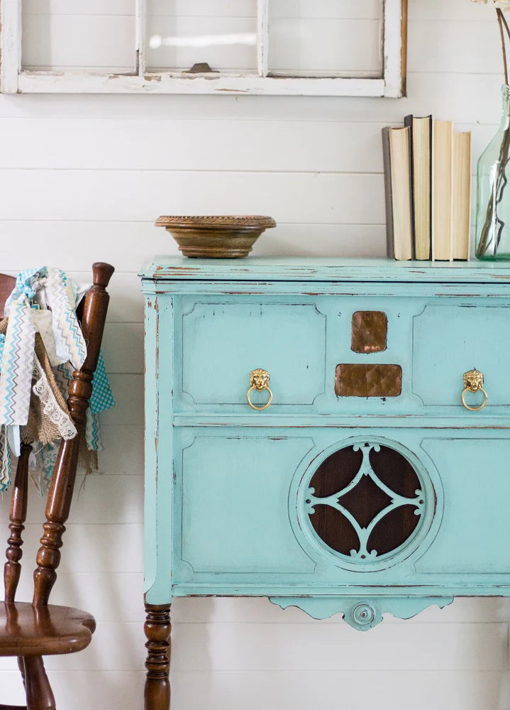 Homestead House Milk Paint - LAURENTIEN - Rustic Farmhouse Charm