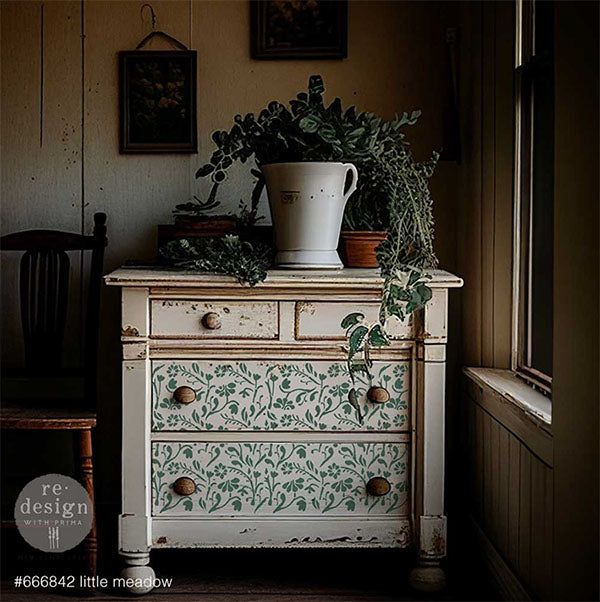 NEW! LITTLE MEADOW Redesign Stencil (22.86cm x 30.48cm) - Rustic Farmhouse Charm