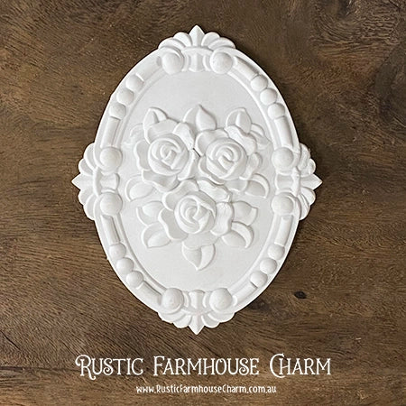 ROSEs CARTOUCHE Polymer Applique (unpainted) 18.1cm x 14.5cm - Rustic Farmhouse Charm