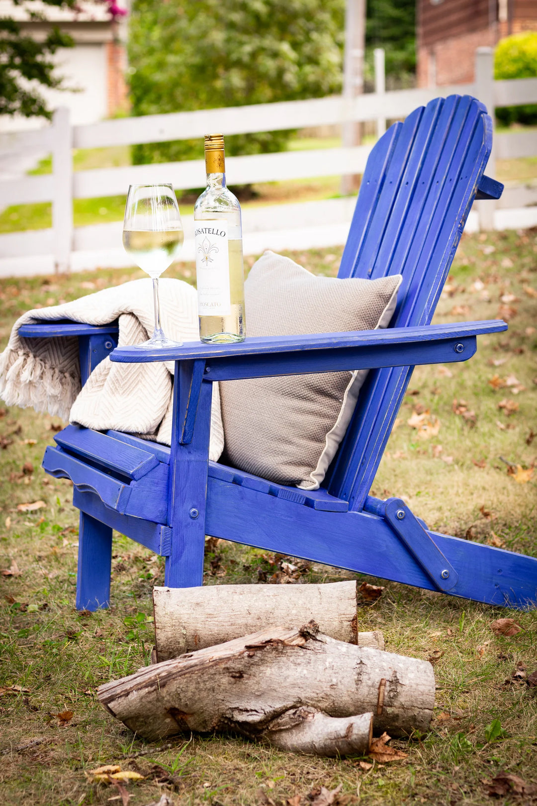 Homestead House Milk Paint - ST LAURENT - Rustic Farmhouse Charm