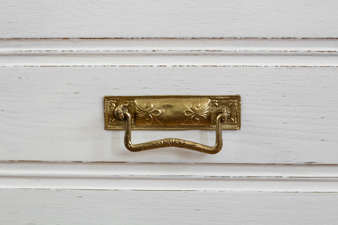 Homestead House Milk Paint - STURBRIDGE WHITE - Rustic Farmhouse Charm