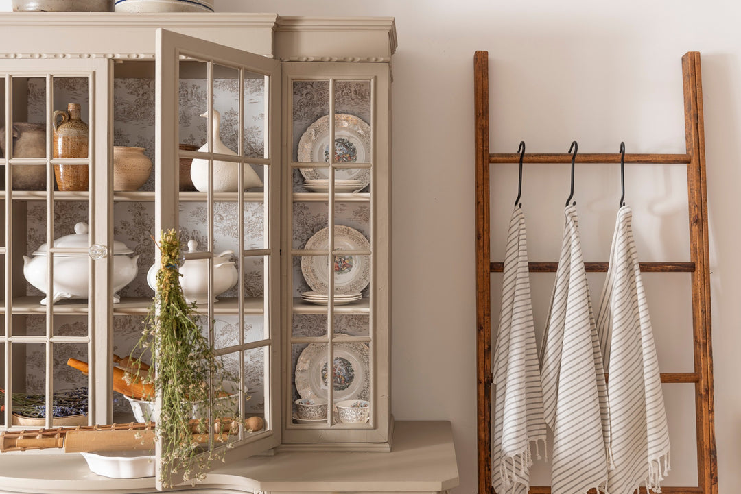 NEW! Fusion™ Mineral Paint - TAPESTRY - Rustic Farmhouse Charm
