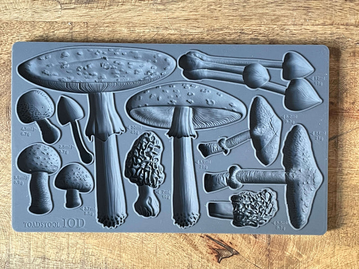 TOADSTOOL Mould by IOD (6"x10", 15.24cm x 25.4cm) - Rustic Farmhouse Charm