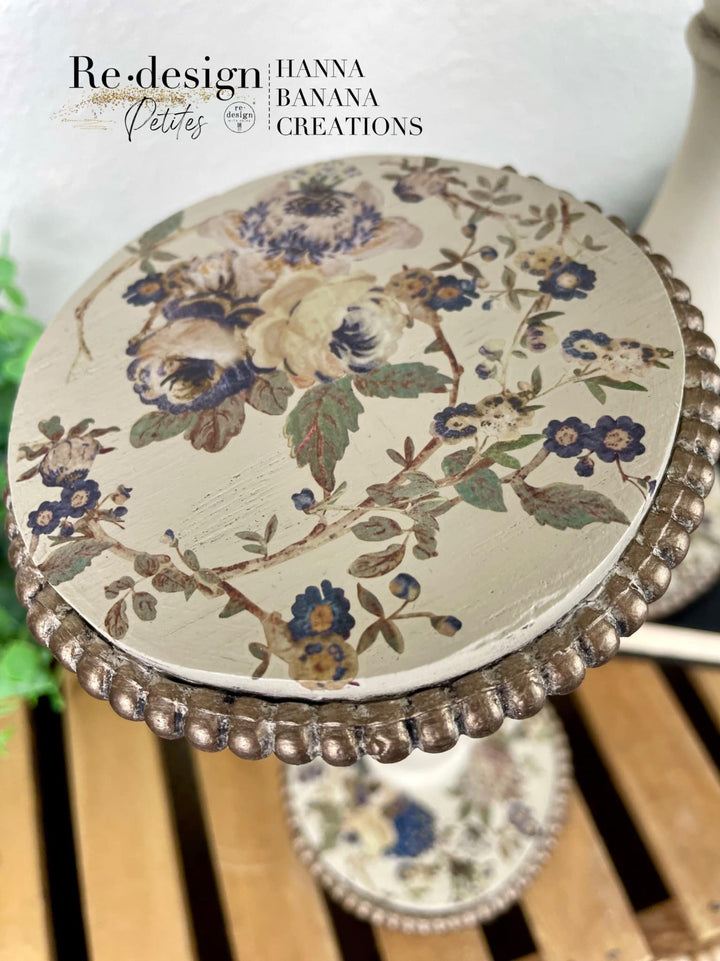 Redesign H20 Transfer - WILD GARDEN (2 sheets, each 21.59cm x 27.94cm) - Rustic Farmhouse Charm