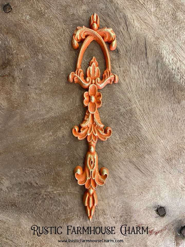 BELLE FLEUR Resin Applique (unpainted) - Rustic Farmhouse Charm