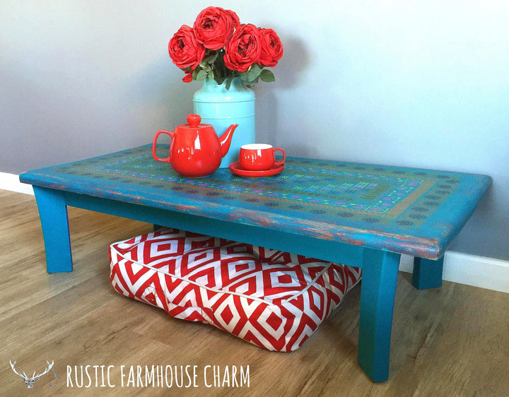 Boho-Chic Coffee Table - Rustic Farmhouse Charm