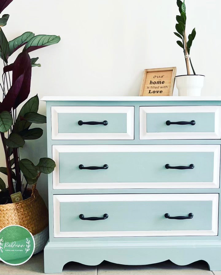 DUCK EGGSHELL Hewbury™ Paint - Rustic Farmhouse Charm