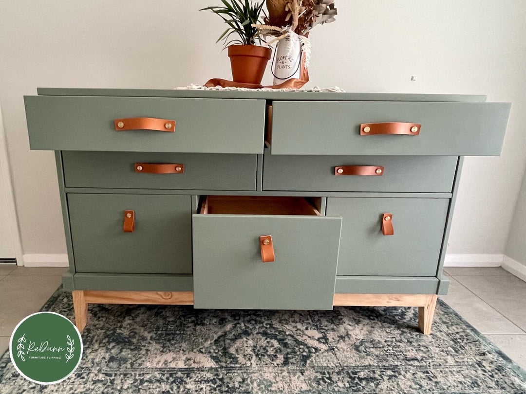 DUSTY SAGE Hewbury™ Paint - Rustic Farmhouse Charm