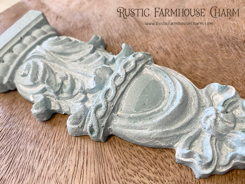 ELEGANT PILASTER Resin Applique (unpainted) - Rustic Farmhouse Charm