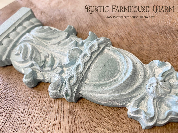 ELEGANT PILASTER Resin Applique (unpainted) - Rustic Farmhouse Charm