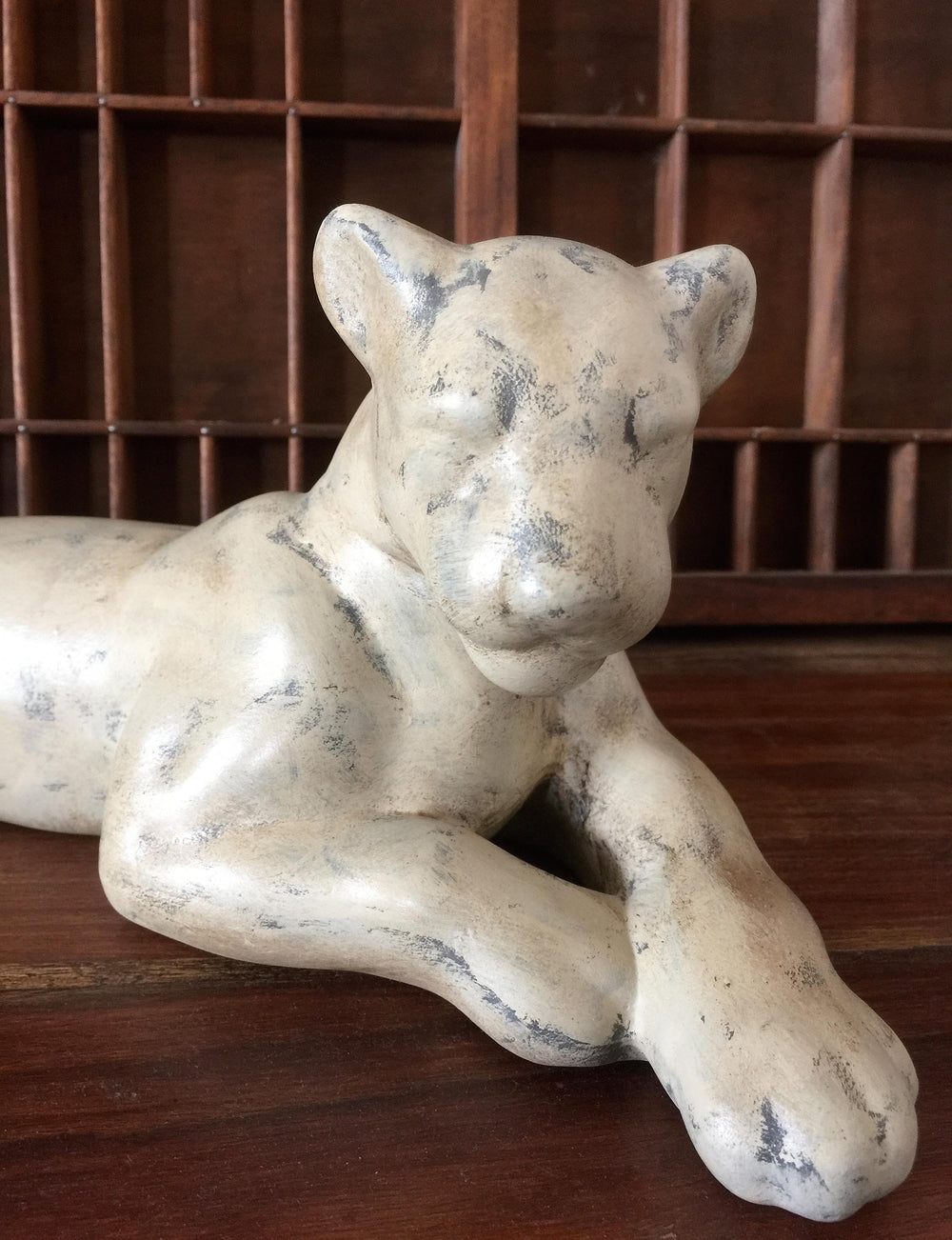 Swanky Panther Figurine - Rustic Farmhouse Charm