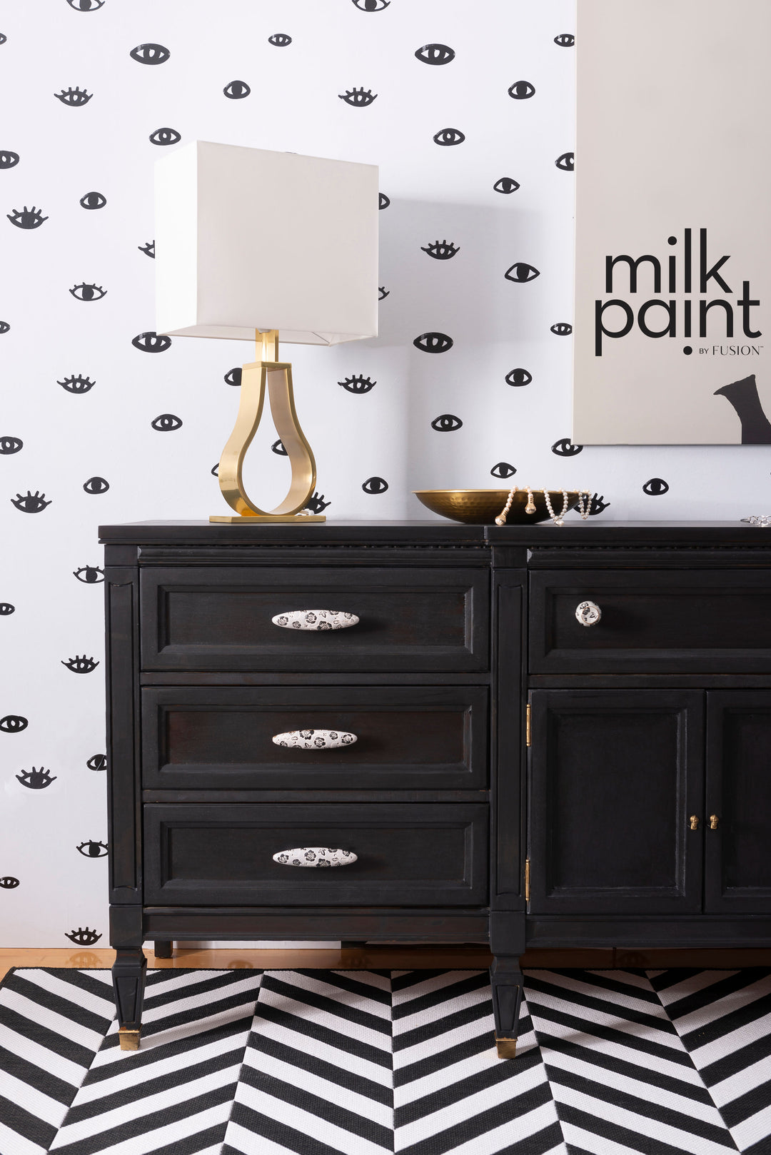 Milk Paint by Fusion - LITTLE BLACK DRESS - Rustic Farmhouse Charm