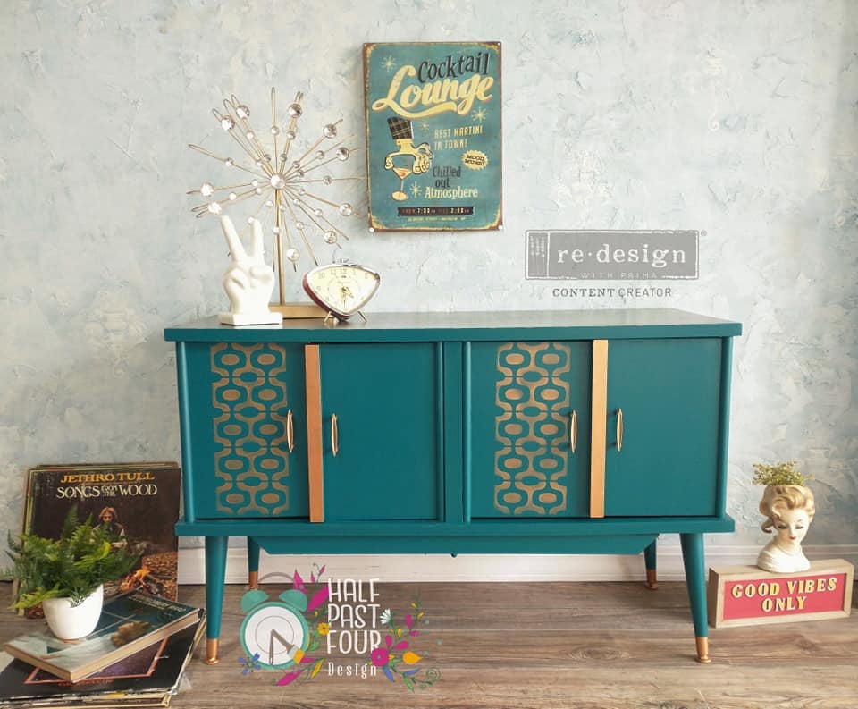 MID-CENTURY VIBES Redesign Stencil 50.8cm x 40.64cm - Rustic Farmhouse Charm