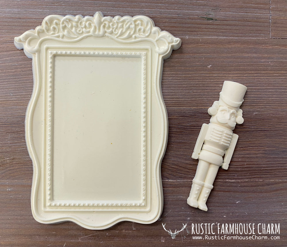 NUTCRACKER IN FRAME Resin Applique - Rustic Farmhouse Charm