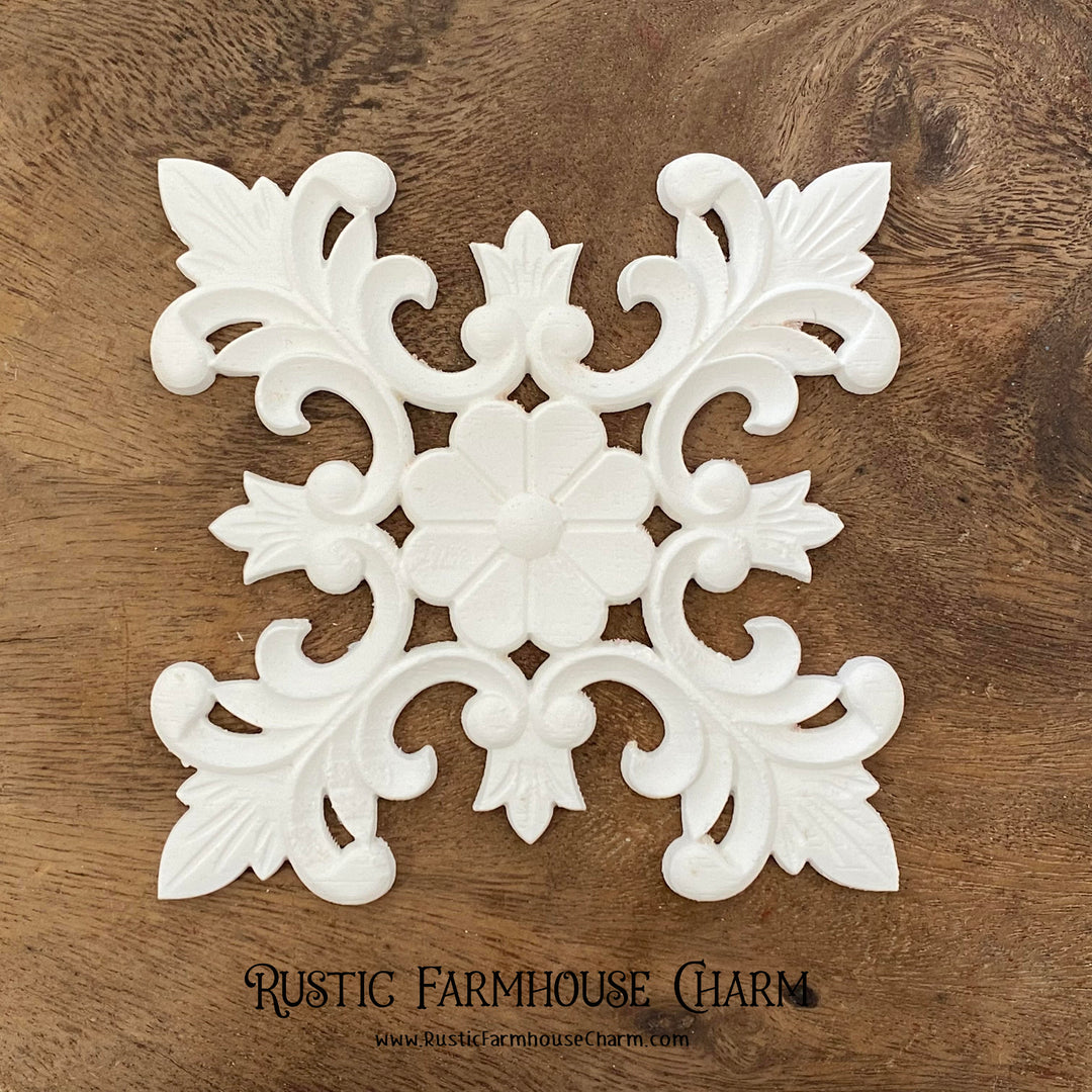 ORNATE TILE Resin Applique (unpainted) 14.7cm x 14.7cm - Rustic Farmhouse Charm