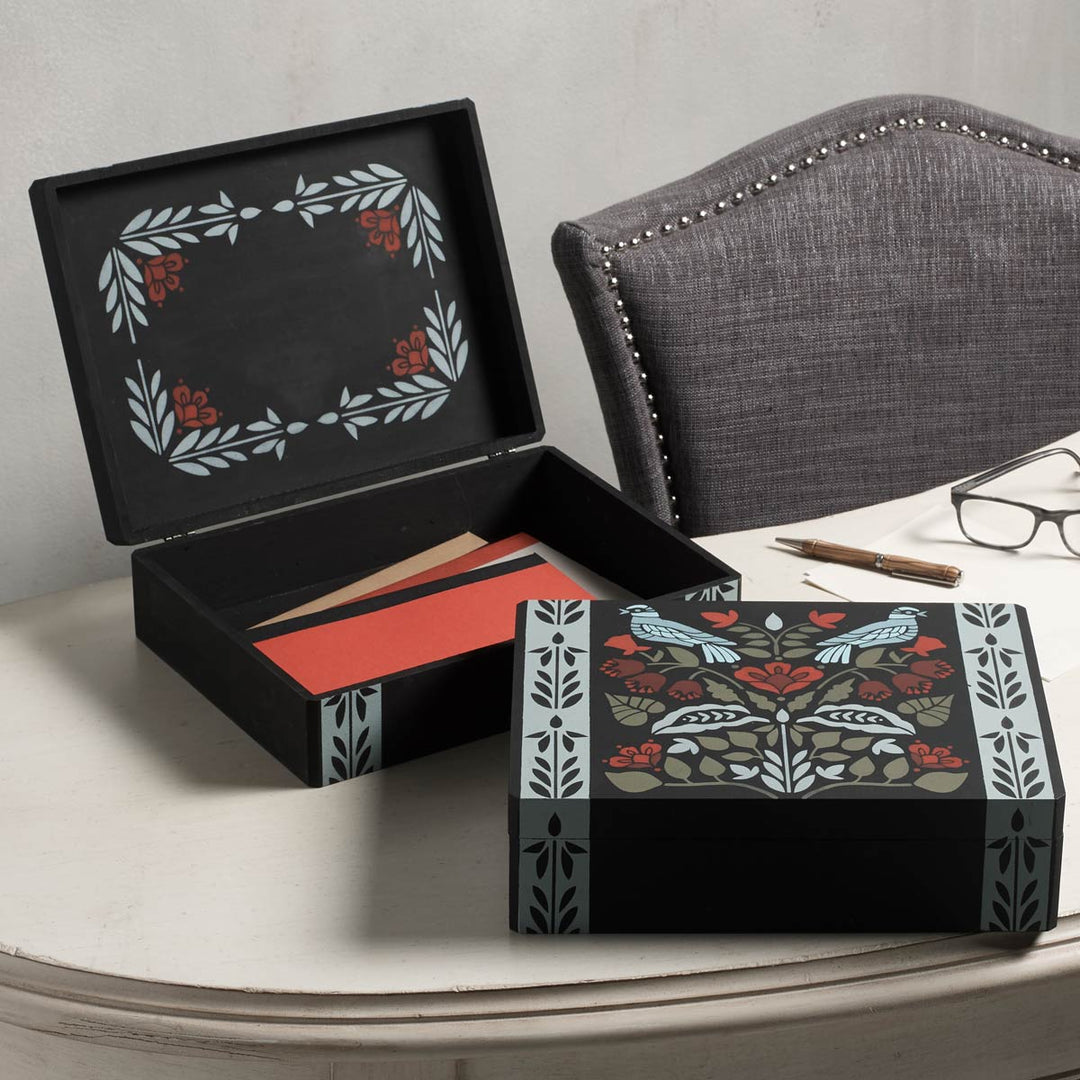 MODERN FOLK Stencil by Plaid FolkArt (21.59cm x 24.13cm) - Rustic Farmhouse Charm