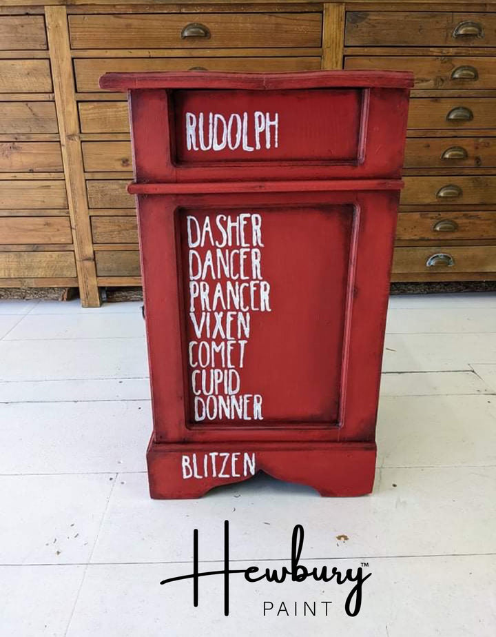 QUEEN OF HEARTS Hewbury™ Paint - Rustic Farmhouse Charm