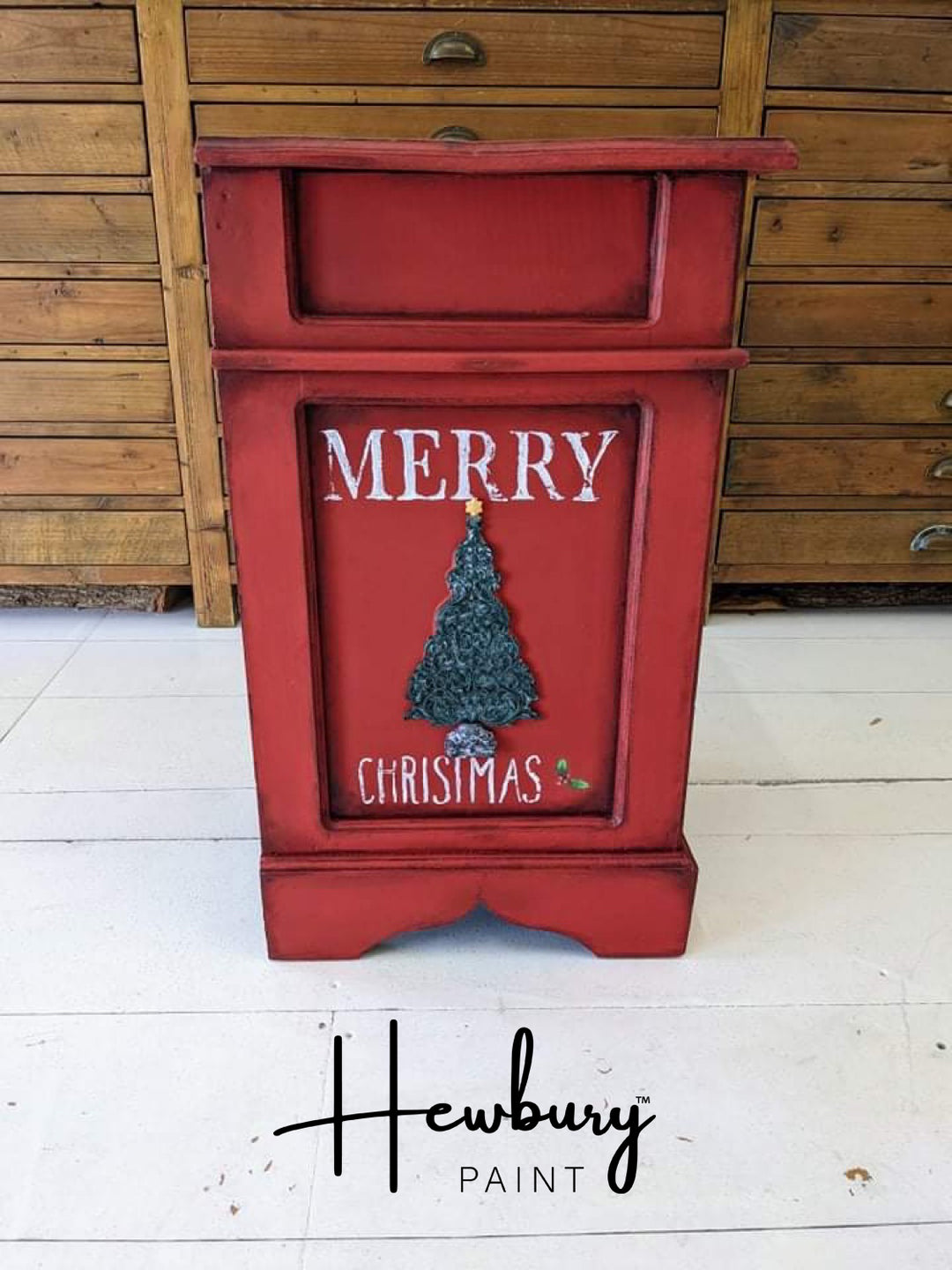 QUEEN OF HEARTS Hewbury™ Paint - Rustic Farmhouse Charm