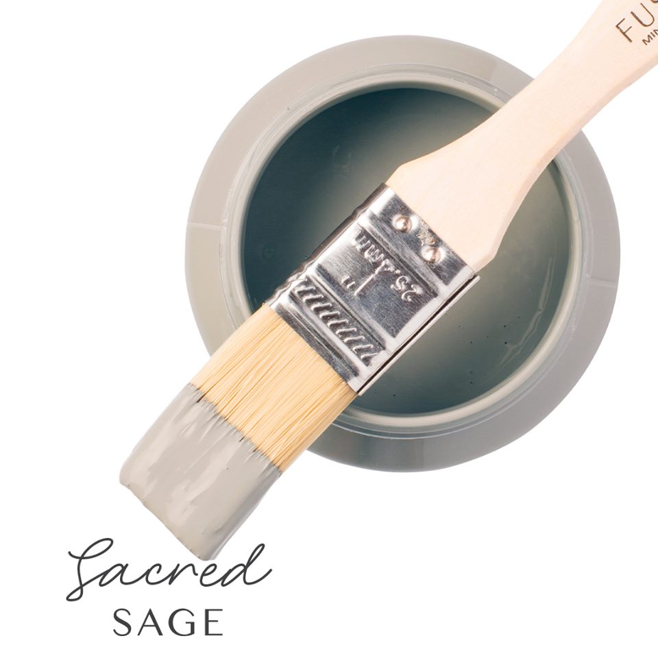 SACRED SAGE Fusion™ Mineral Paint - Rustic Farmhouse Charm