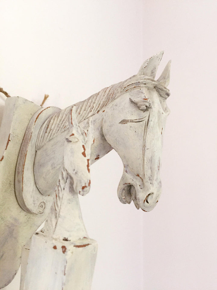 Farmhouse Horse Rack - Rustic Farmhouse Charm