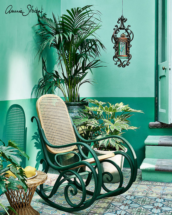 Annie Sloan Chalk Paint® - AMSTERDAM GREEN