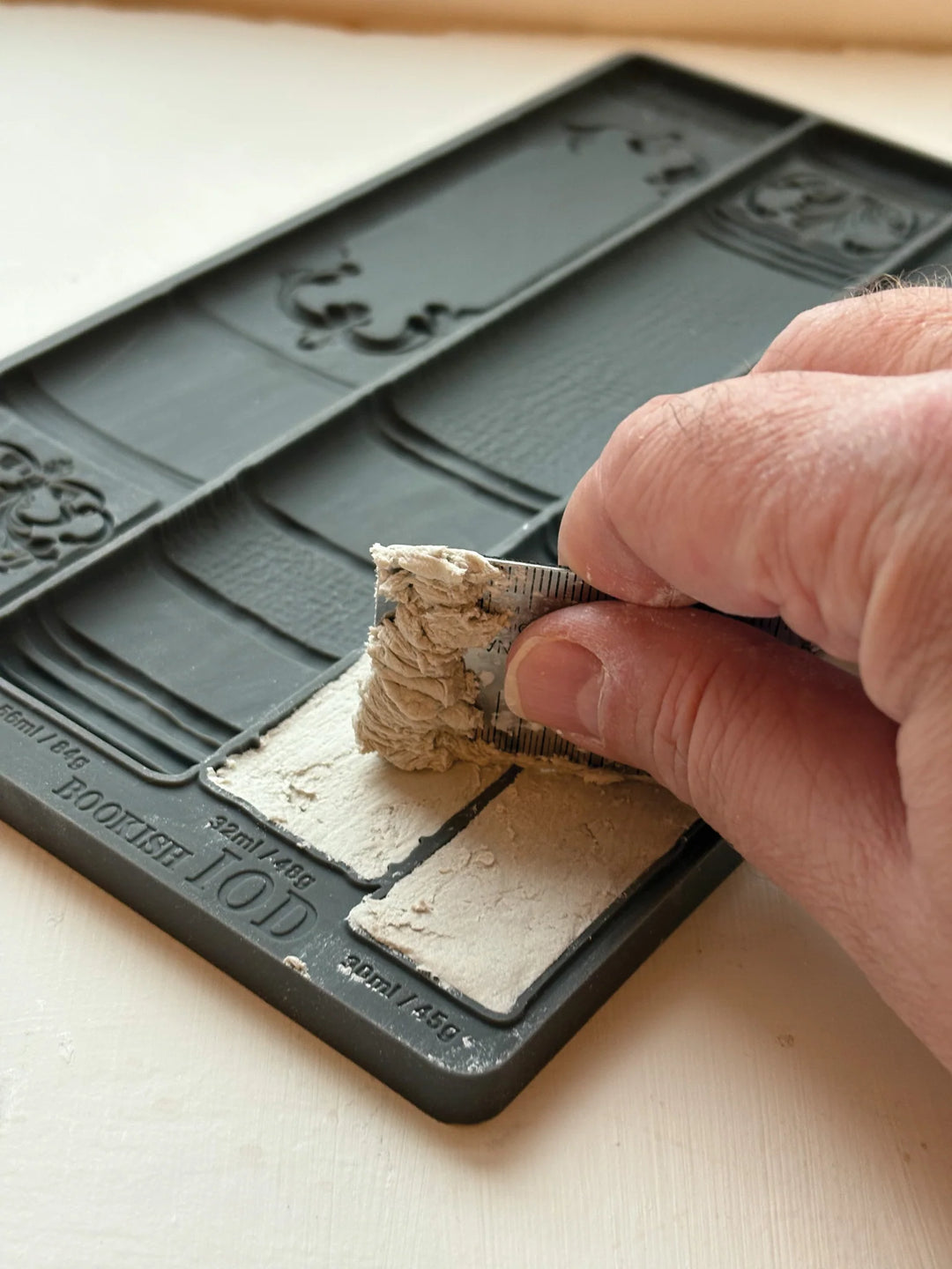 NEW! IOD Mould - BOOKISH (6"x10", 15.24cm x 25.4cm) - Rustic Farmhouse Charm