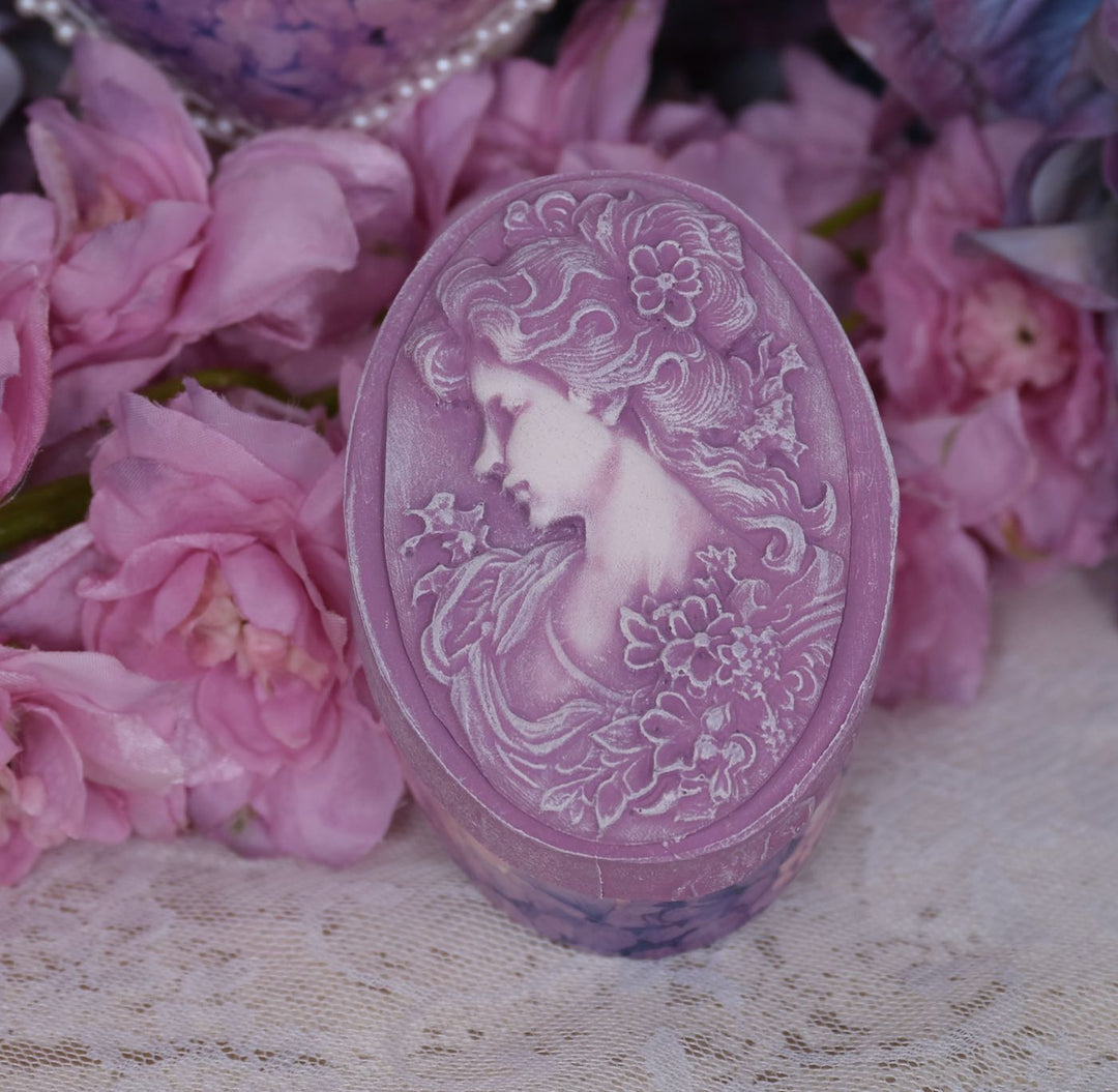 NEW! LaBlanche Mould - CAMEOS (12.7 cm x 20.3 cm)