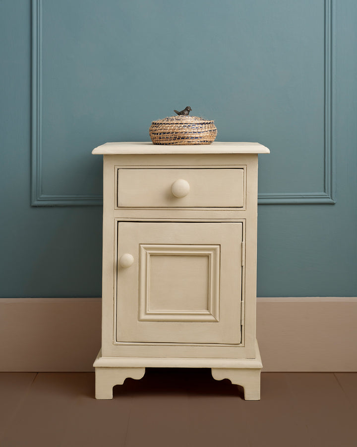 Annie Sloan Chalk Paint® - CANVAS