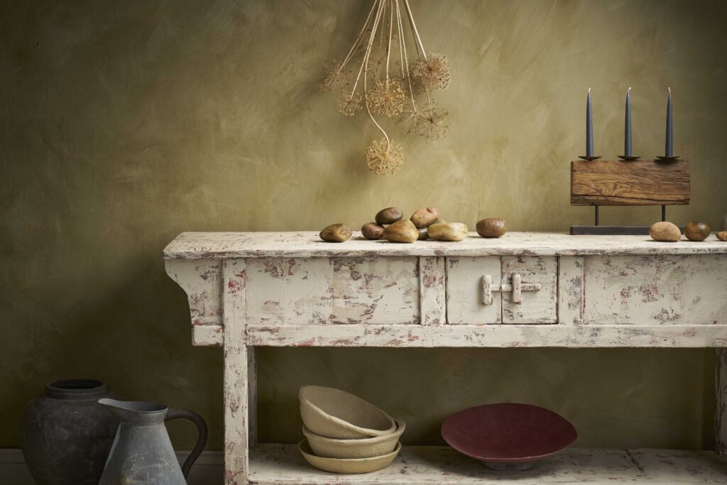 Annie Sloan Chalk Paint® - CANVAS