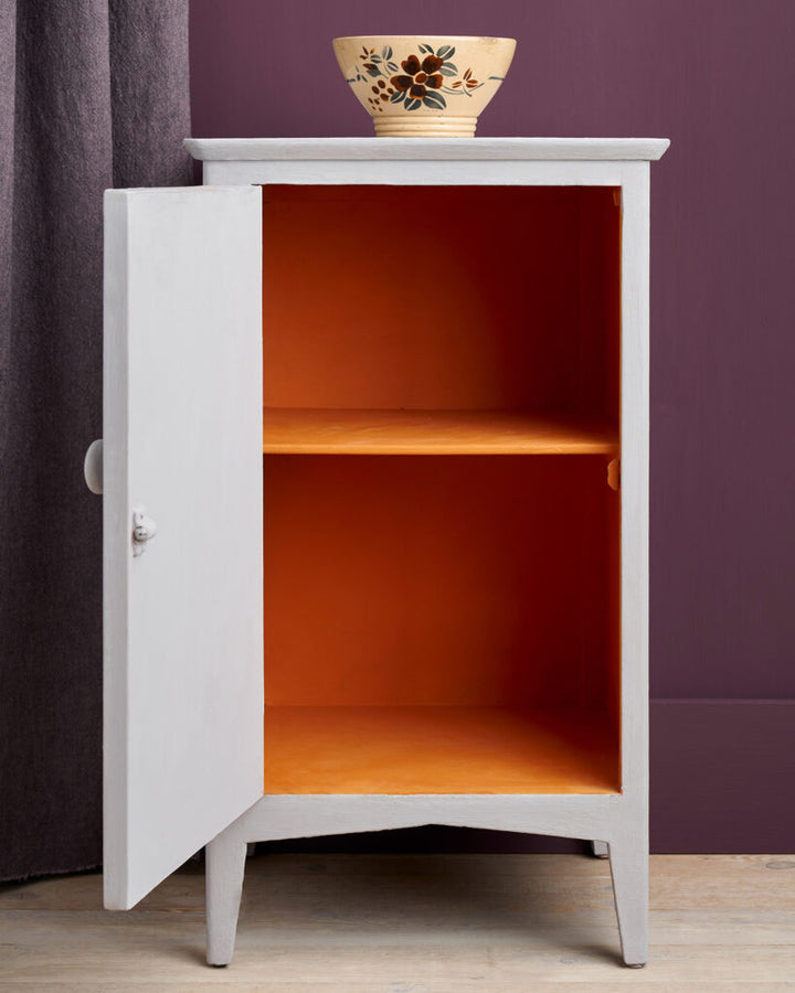Annie Sloan Chalk Paint® - CHICAGO GREY