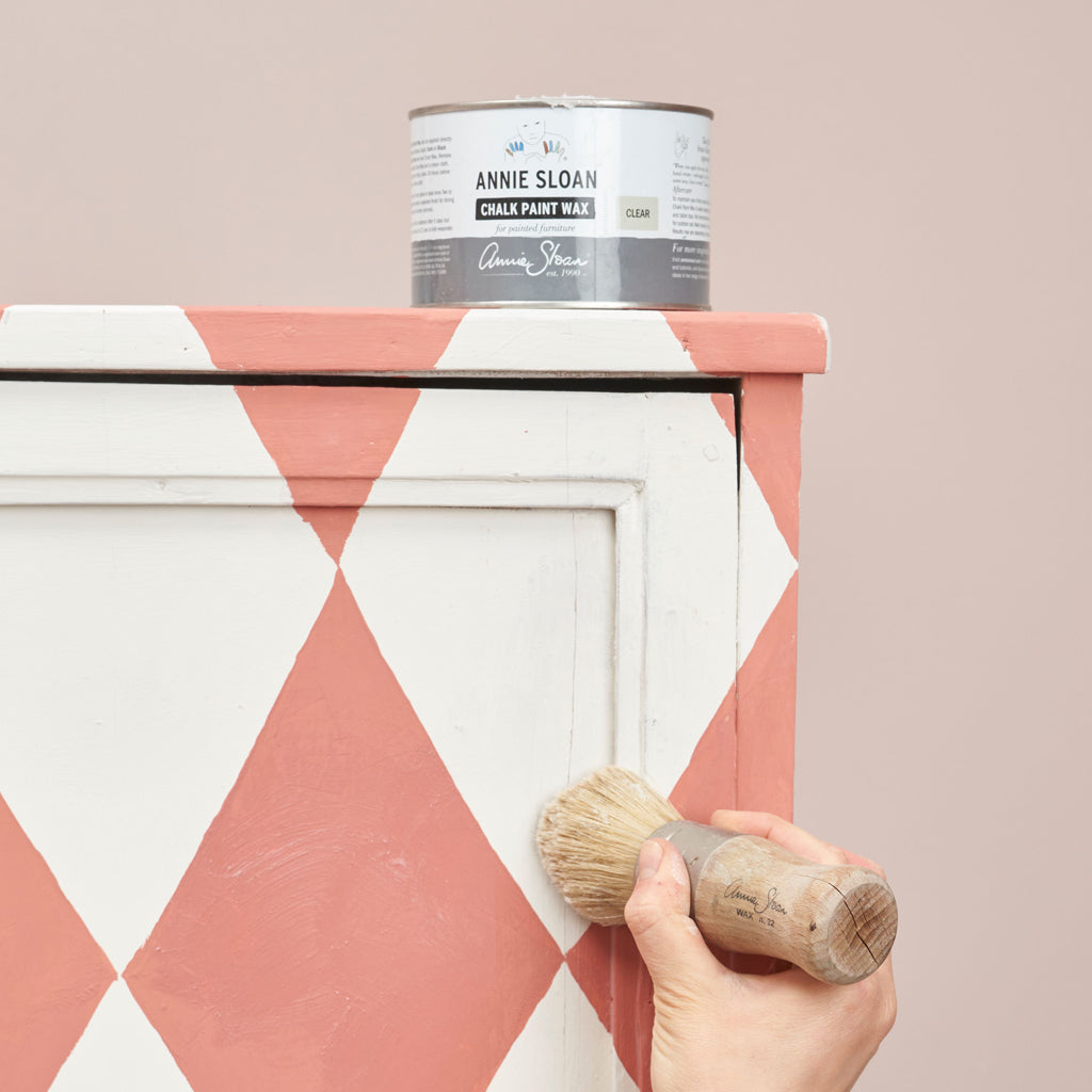 Annie Sloan Chalk Paint™ Wax - CLEAR