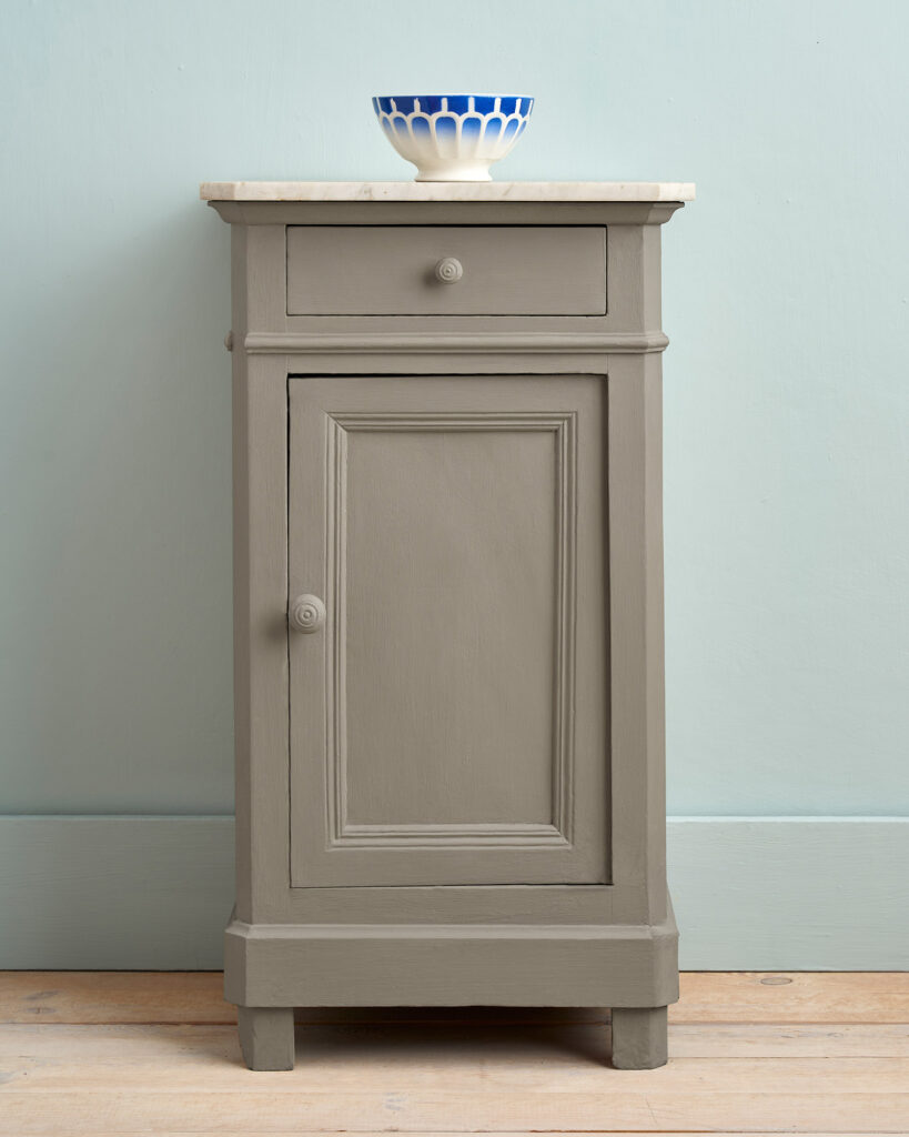 Annie Sloan Chalk Paint® - COCO