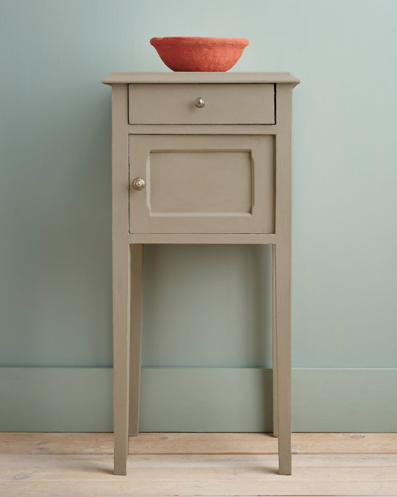 Annie Sloan Chalk Paint® - COUNTRY GREY