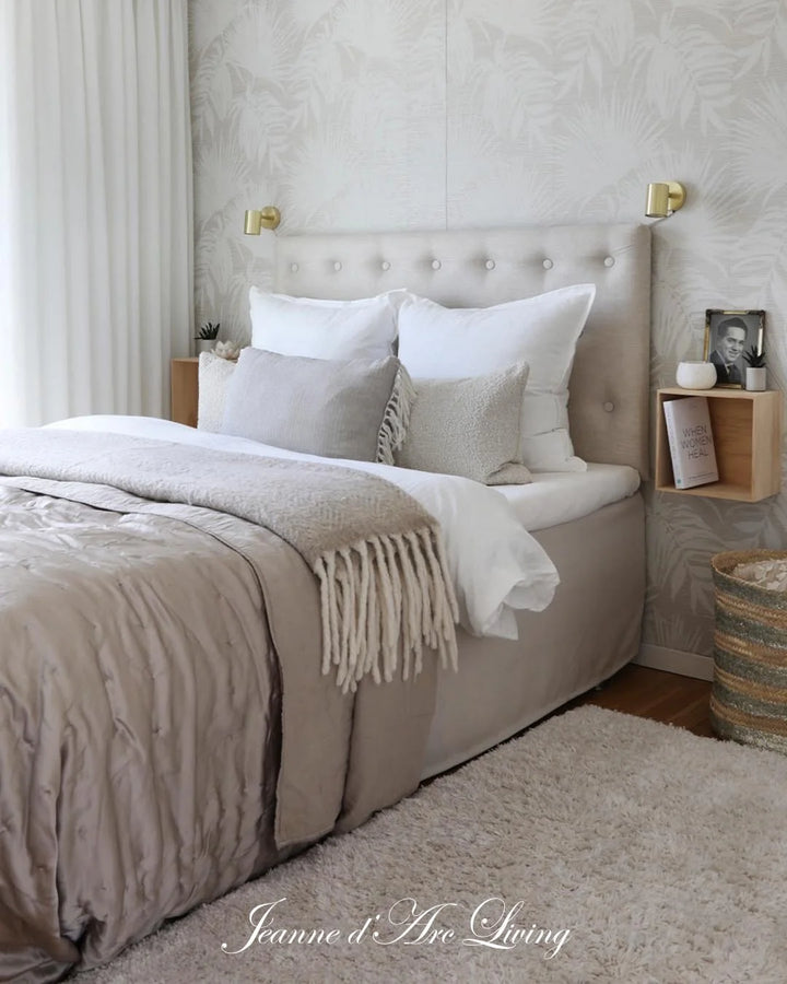 NEW! Jeanne d'Arc Living Magazine - 1st Issue of 2026 FREE SHIPPING*