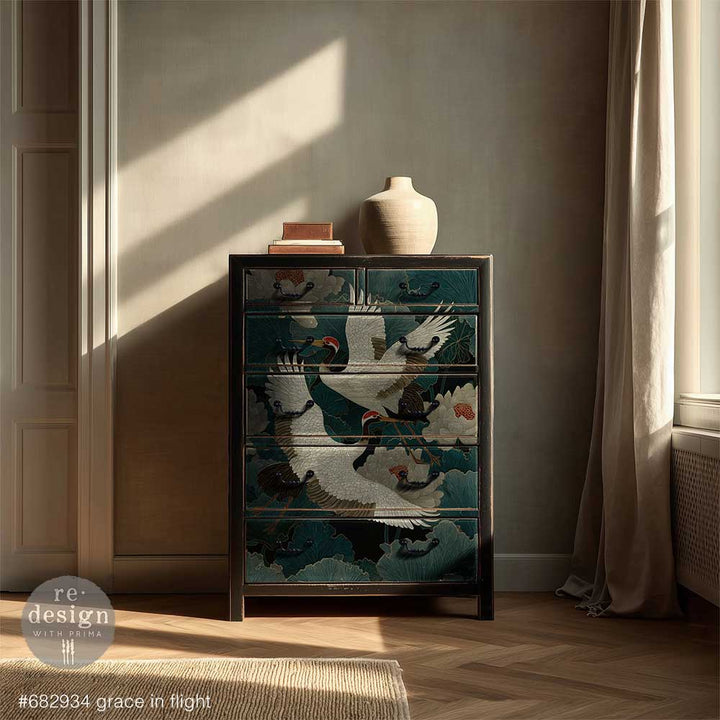 NEW! Redesign Decoupage Tissue Paper - GRACE IN FLIGHT (48.26cm x 76.2cm) - Rustic Farmhouse Charm