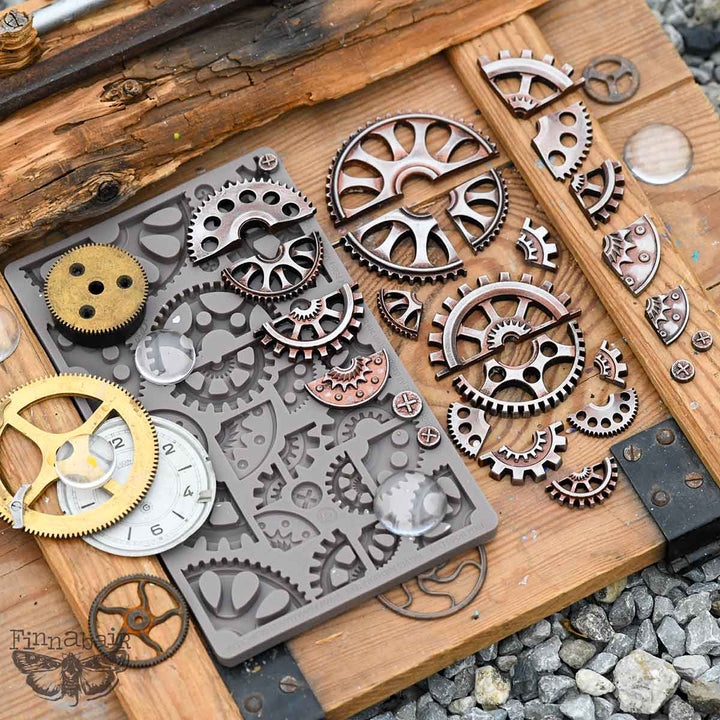 NEW! Finnabair Mould - HALVES & QUARTERS (5" x 8")