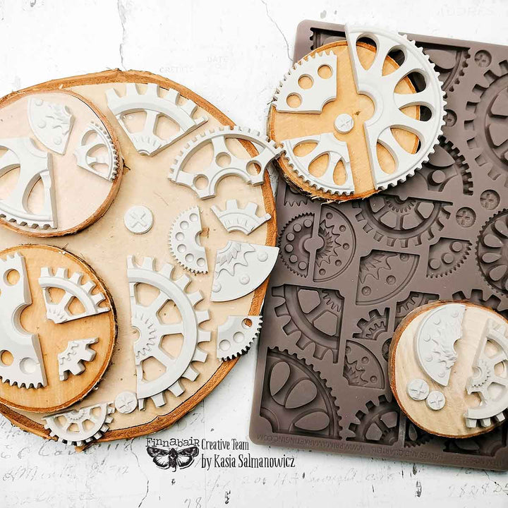 NEW! Finnabair Mould - HALVES & QUARTERS (5" x 8")
