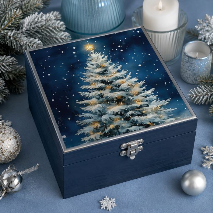 NEW! Redesign A3 Decoupage Fibre Paper Pack of 2 - HEARTH & HOLLY (29.7cm x 41.9cm)