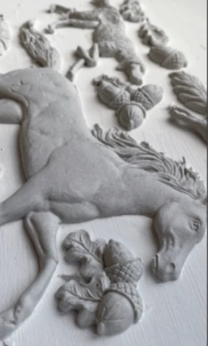 HORSES & HOUND Mould by IOD (6"x10", 15.24cm x 25.4cm) - Rustic Farmhouse Charm