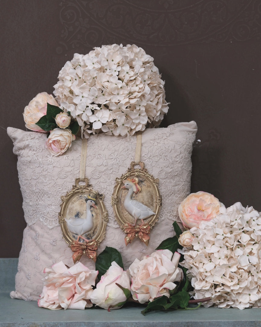 NEW! LaBlanche Mould - LARGE PENDANT (12.7 cm x 20.3 cm) - Rustic Farmhouse Charm