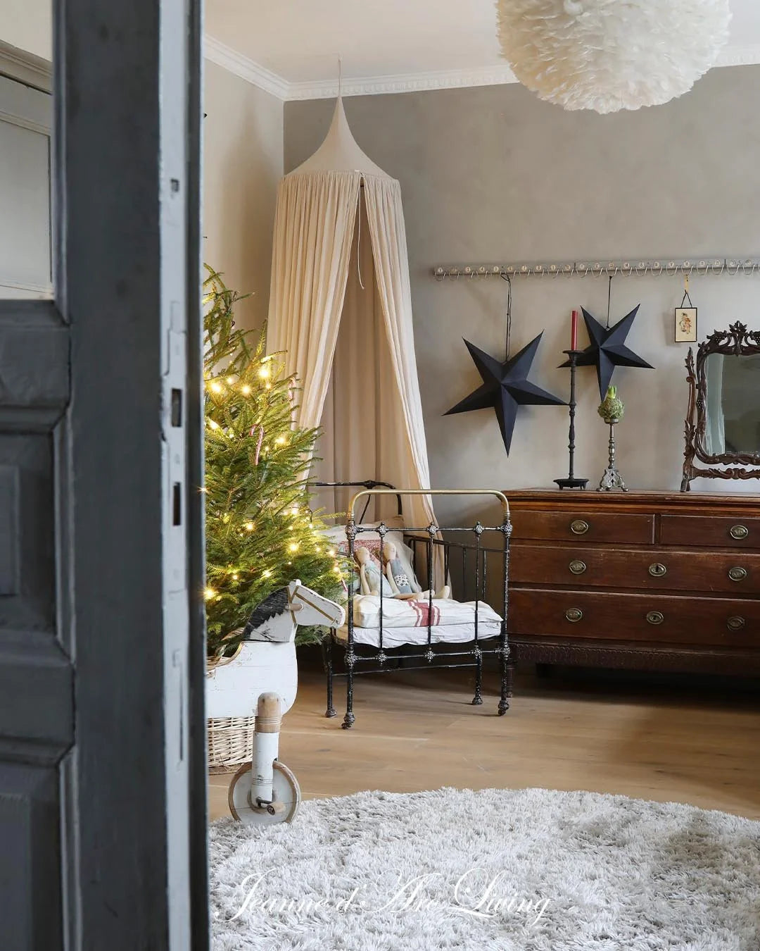 NEW! Jeanne d'Arc Living Magazine - 8th Issue of 2025 FREE SHIPPING*