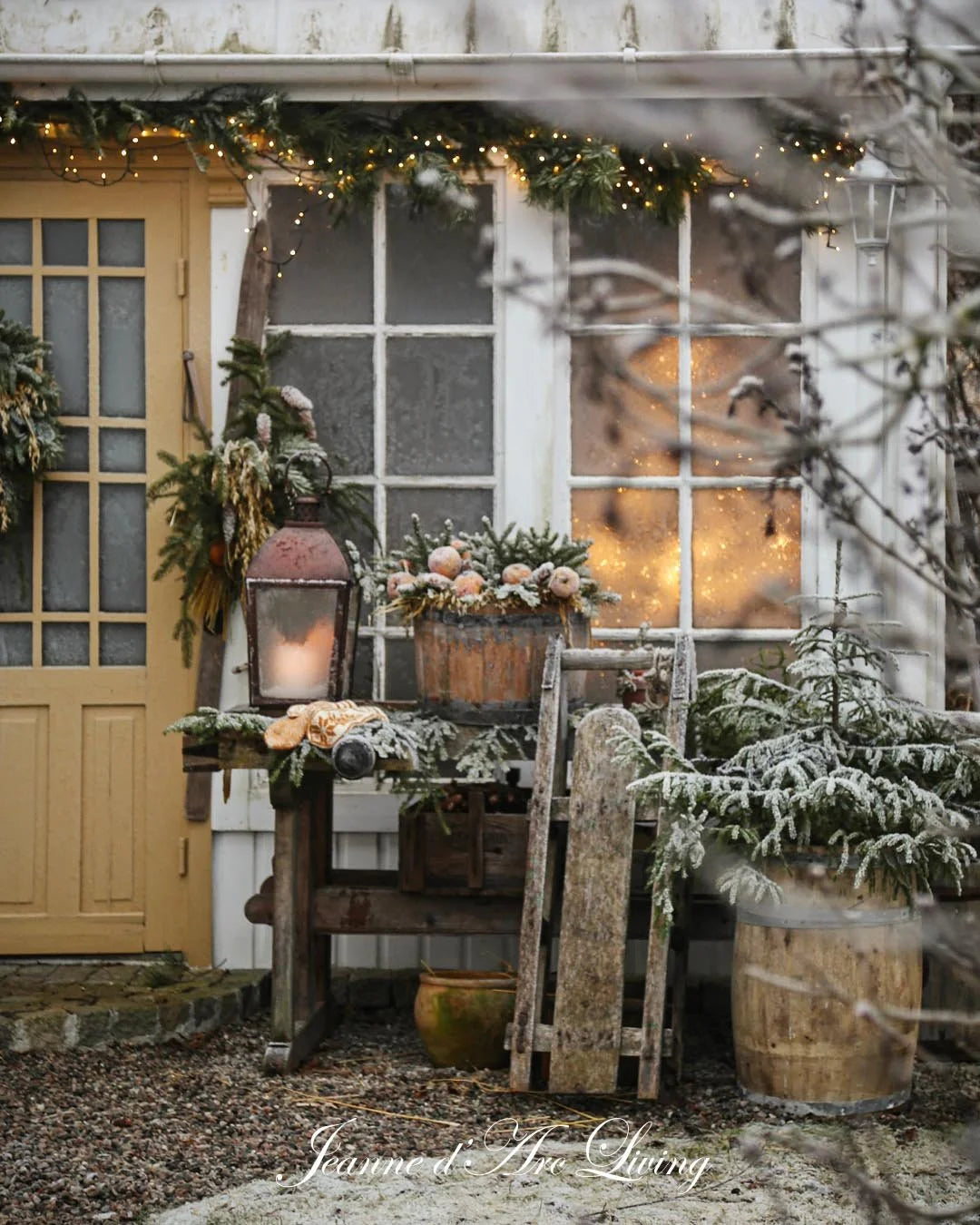 NEW! Jeanne d'Arc Living Magazine - 8th Issue of 2025 FREE SHIPPING*